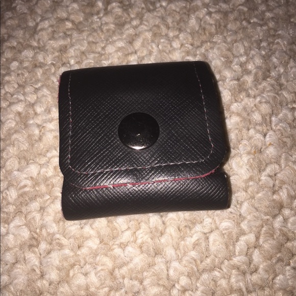 Air Pod Case - Picture 3 of 5